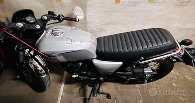 125cc cafe race leggi D