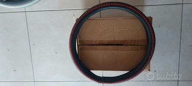 Copri volante nuovo in finta pelle