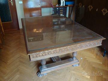 Tavolo scrivania in noce massello neorinascimento