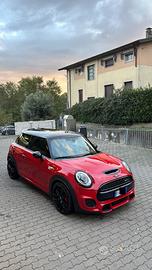 MINI JCW F56 231cv