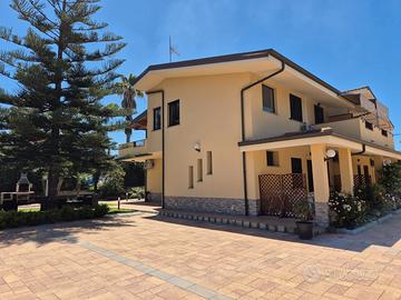 Capo vaticano 7km da Tropea - x 4 persone