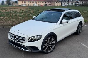 Mercedes-Benz E220d 4Matic Premium Plus Allterrain