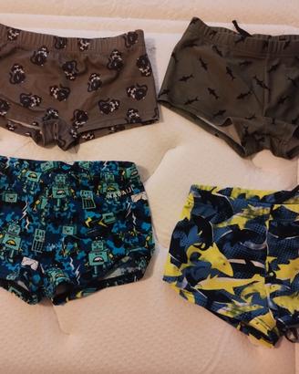 quattro costumi da bambino