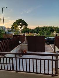 Bilocale arredato + posto auto privato