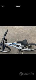 Bici mtb ragazzo misura 20 maeca b-twin