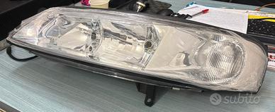 Proiettori Iveco Mago DX e SX