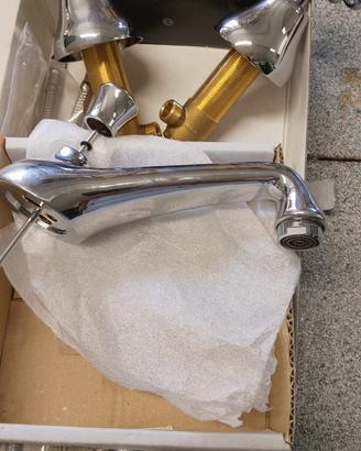 Rubinettria cristina serie lavabo e bidet