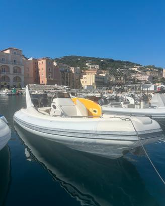Gommone Esmare 27