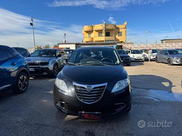LANCIA Ypsilon 1.2 69 CV 5 porte GPL Ecochic Gol