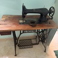 Macchina da cucire Singer d epoca