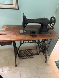 Macchina da cucire Singer d epoca
