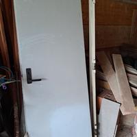 Porta per cantina tamburata