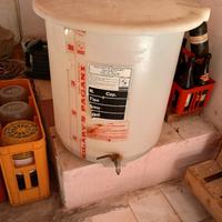 Bidone 100 litri con rubinetto 