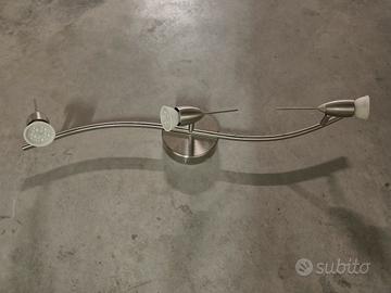 lampadario IKEA a binario da soffitto 
