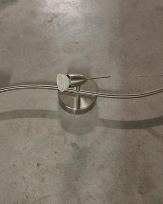 lampadario IKEA a binario da soffitto 