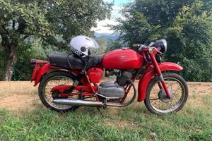 Moto guzzi stornello 125 (1966)