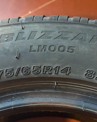2 Pneumatici Invernali  175/65 R14 82T Bridgestone