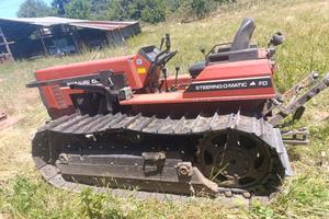 Cingolato New Holland 8285 con carrellone