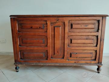 Mobile baule – pratico e capiente