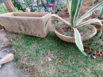 Coppia vasi in cemento 