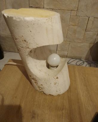 Lampada da tavolo in travertino di Cesari