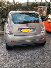 Lancia y 1.2 del 2010 incidentata Proposta accetta