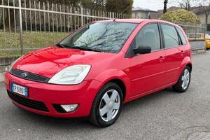 Ford Fiesta 1.2 16V 5p. euro 4 ok neopatentati