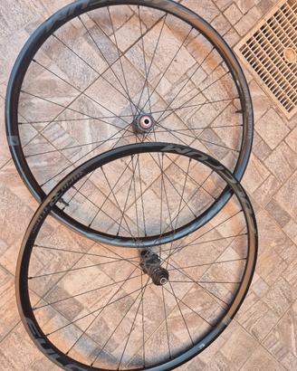 ruote fulcrum rapid red 500 