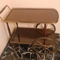 Carrello da tè vintage in legno e ottone