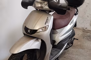  Scooter Peugeot Tweet 150 cc