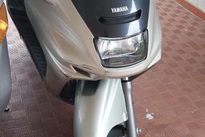 yamaha majesty 250yp