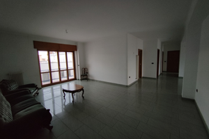 Appartamento 3 piano 145mq