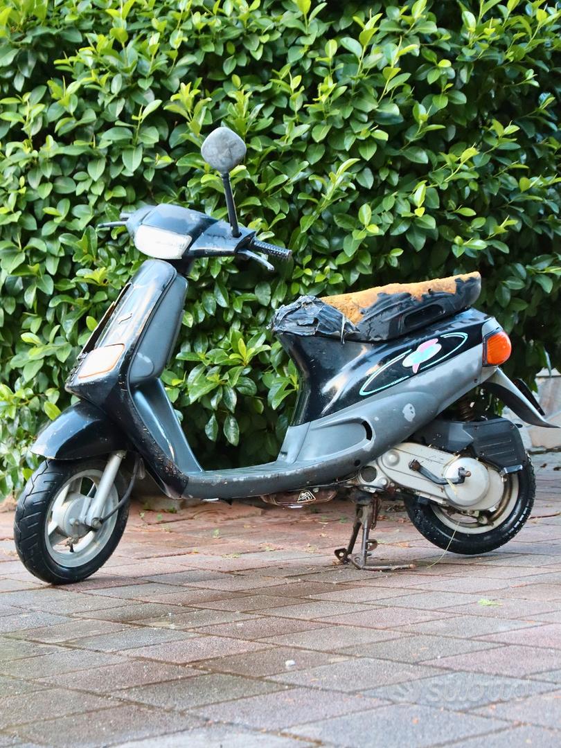 50 2t Piaggio Zip Tempi Piaggio Zip 50 SP 2T Anni 90' Moto E