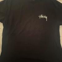 Maglietta stussy