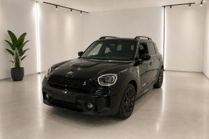 MINI Countryman 1.5 Cooper SE Countryman ALL4 hy