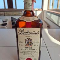 Ballantine's Finest Scotch Whisky Dumbarton 75cl