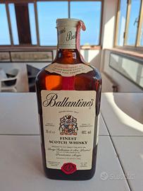 Ballantine's Finest Scotch Whisky Dumbarton 75cl