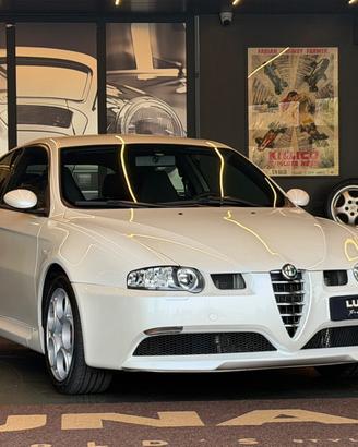 Alfa Romeo 147 3.2i V6 24V cat Selespeed 3 porte G