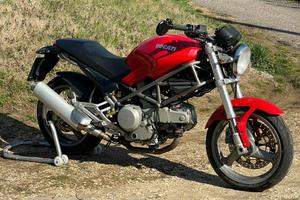 Ducati Monster 600 - Patente A2