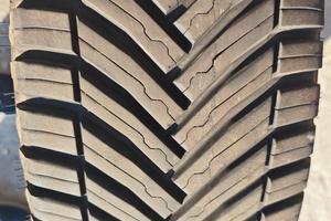 gomme 4 stagioni Michelin cross climate camping 