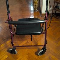 deambulatore per anziani