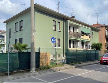 2 LOCALI A MUGGIÒ