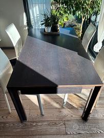 Tavolo soggiorno 6/8posti