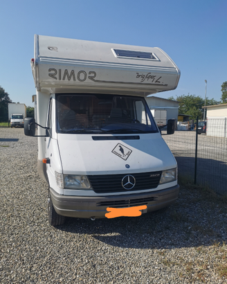 Camper mercedes 312 superbrig