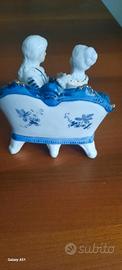 Soprammobile stile capodimonte