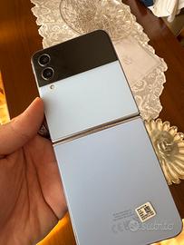 Galaxy z flip 4
