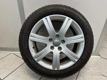 4 Cerchi originali Audi gomme invernali 225/50R17