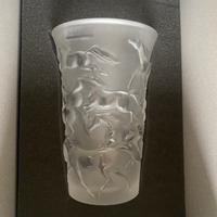 vaso Lalique mod. Mustang