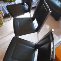 Sedie in similpelle nera