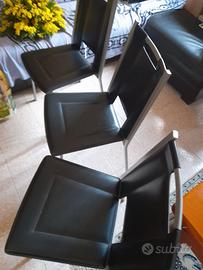 Sedie in similpelle nera